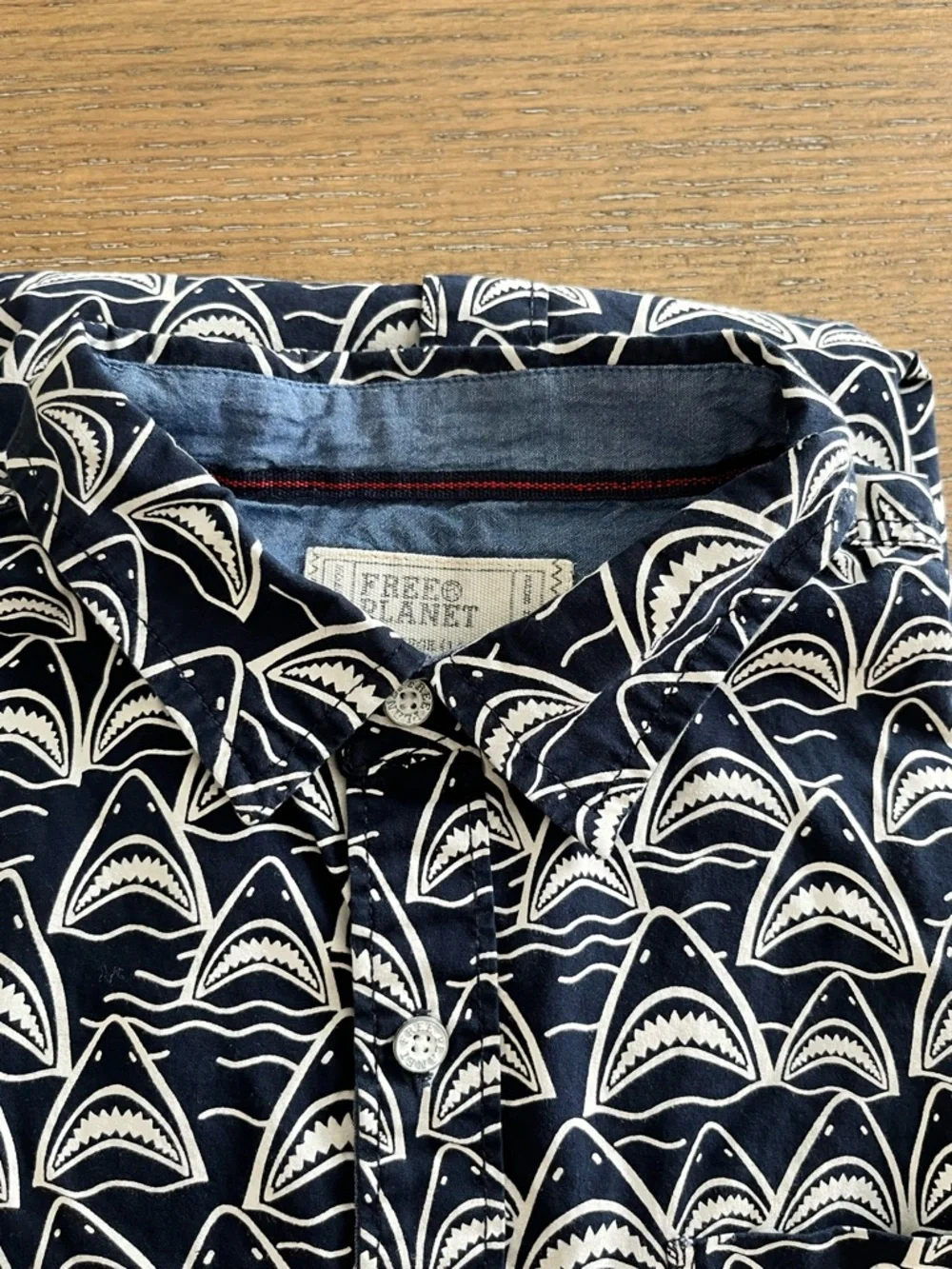 Free Planet Boy’s‎ Shark Pattern Casual Button Down Short Sleeve Shirts 14/16
